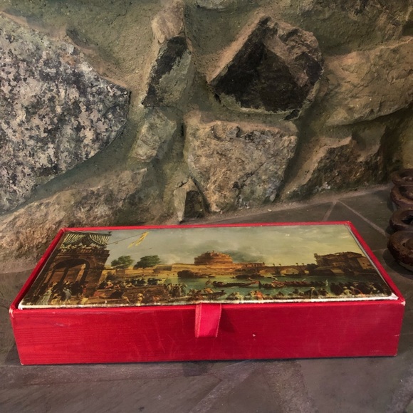 Vintage Glove Box - Picture 3 of 9